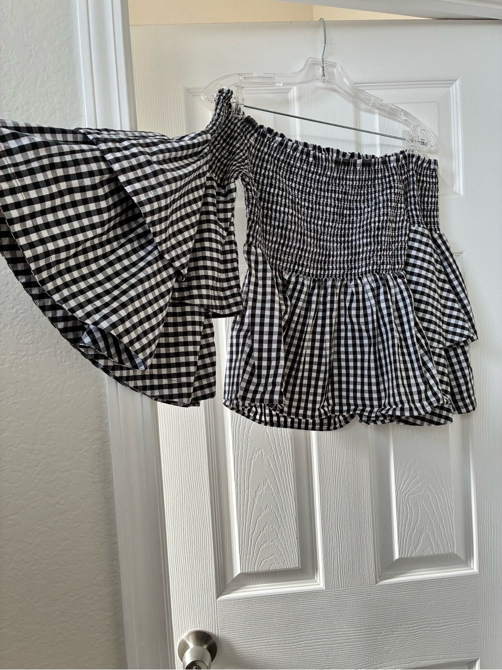 Nordstrom bp brand Black and White Gingham Off-Shoulder Smocked top